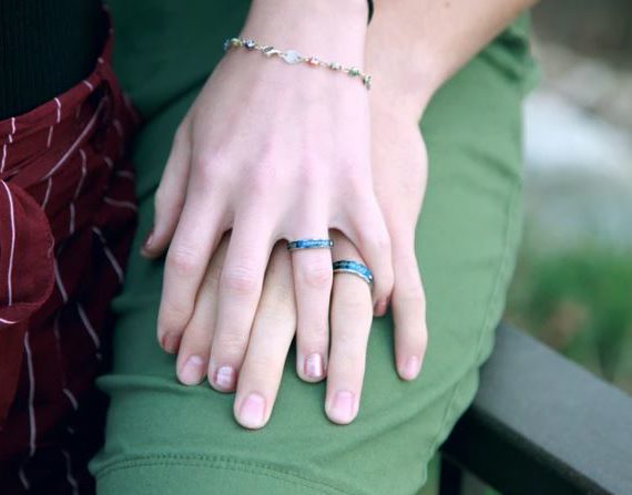 5 Reasons Why A Little Distance Plays A Vital Role In A Relationship.