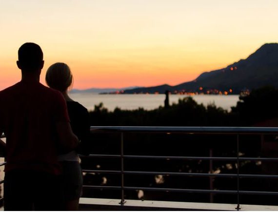 6 Absolute Rules About When To Say I Love You